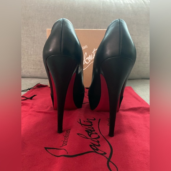 Christian Louboutin Black Leather/Suede Maggie Pumps 38.5 - Picture 12 of 16